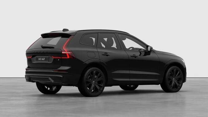 Volvo XC60 2.0 T6 [350] Plug-in Hybrid Plus Black Ed 5dr AWD Gtron [NI] Estate - Image 3